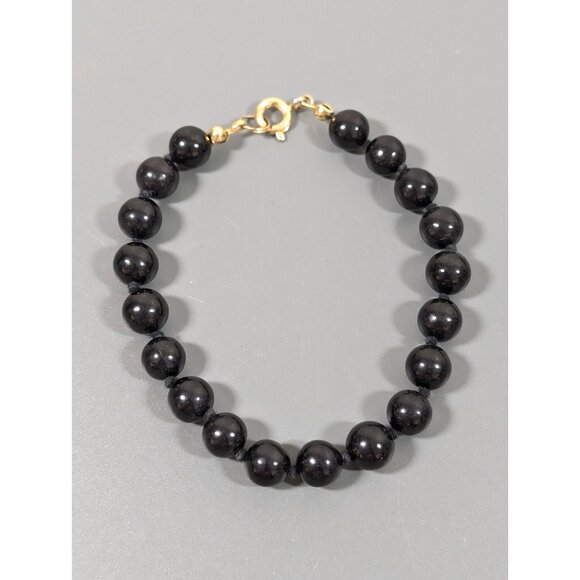 Vintage Black Glass Round 8mm Bead Knotted Bracelet Classic Retro 7 inches - Picture 1 of 11